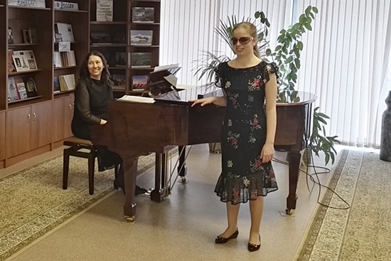 Алиса Калина 550.jpg Алиса Калина 550.jpg